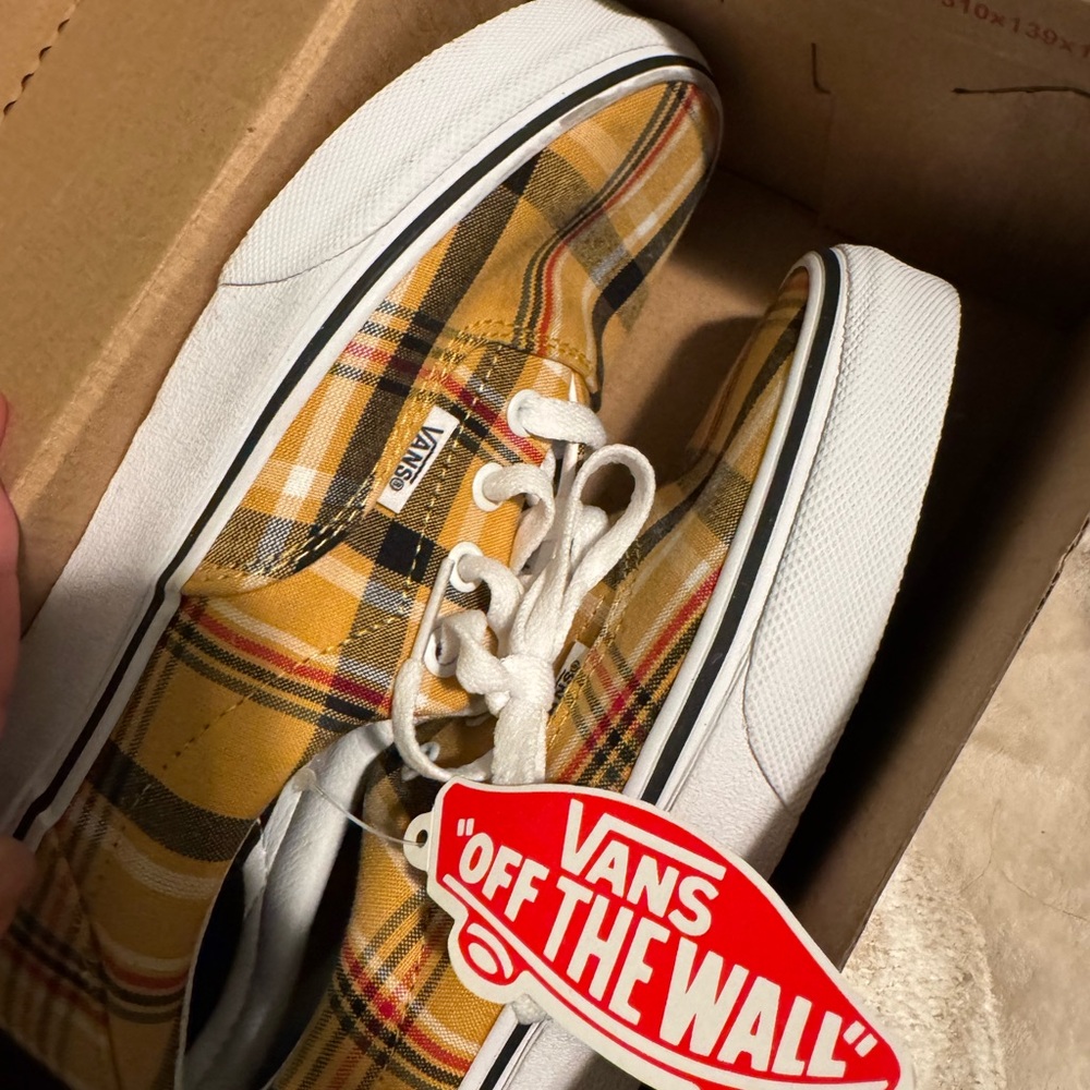Women 6 1/2 vans